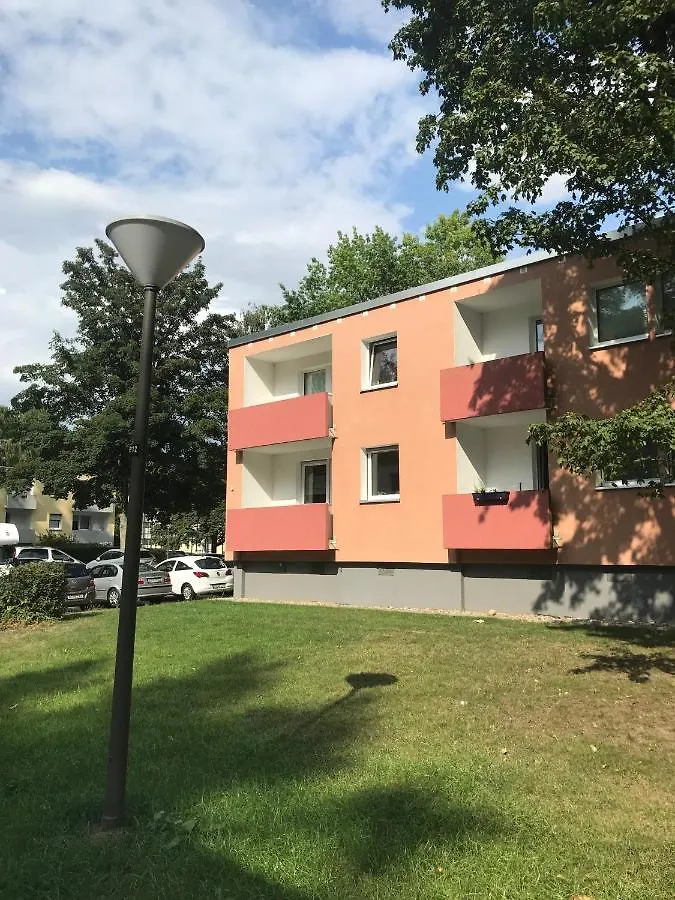 15% Discount - 60M² - Wasserbett - Wifi - Parking -Balkon Apartamento Dortmund 0*,  Alemanha